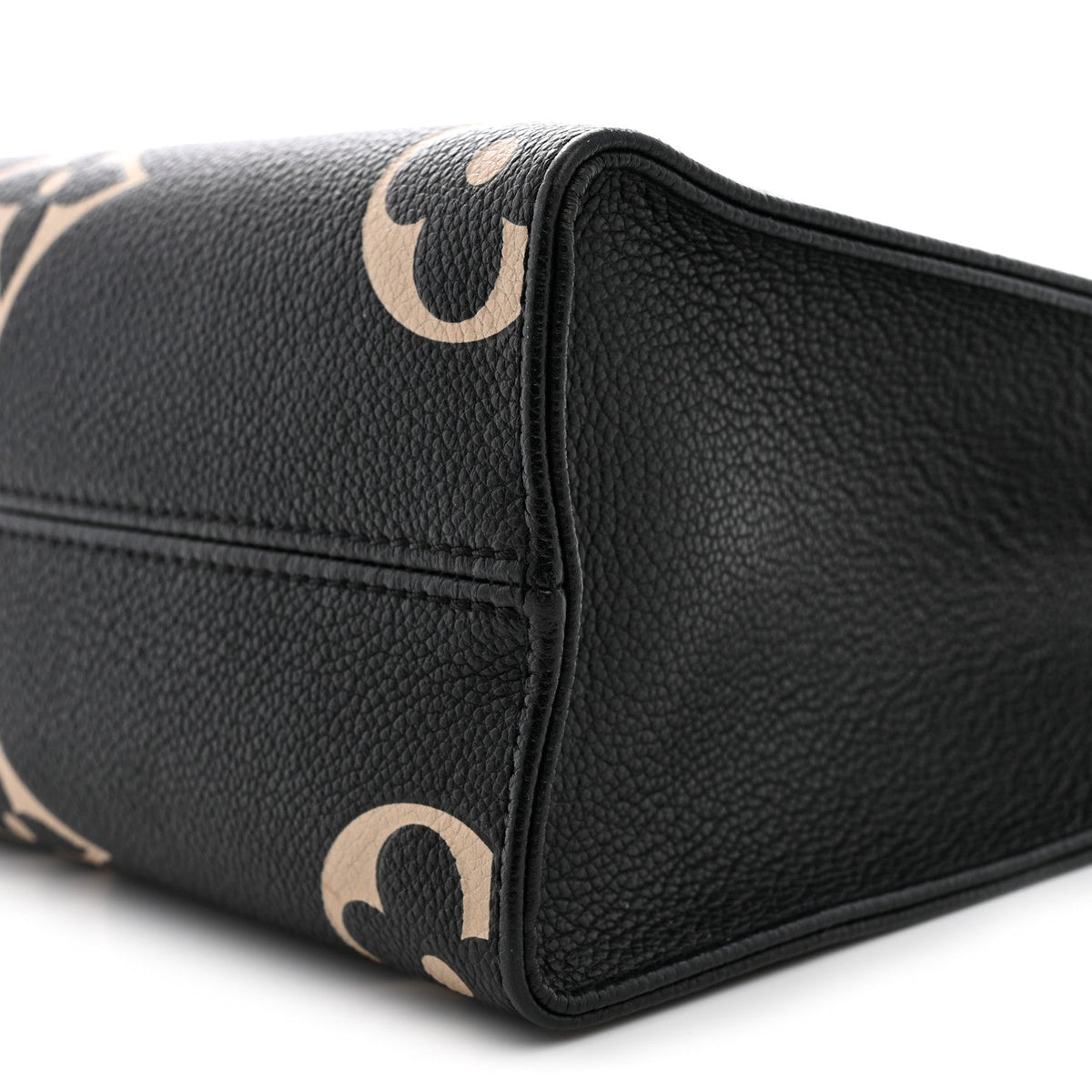 Empreinte Monogram Giant Onthego PM Black Beige