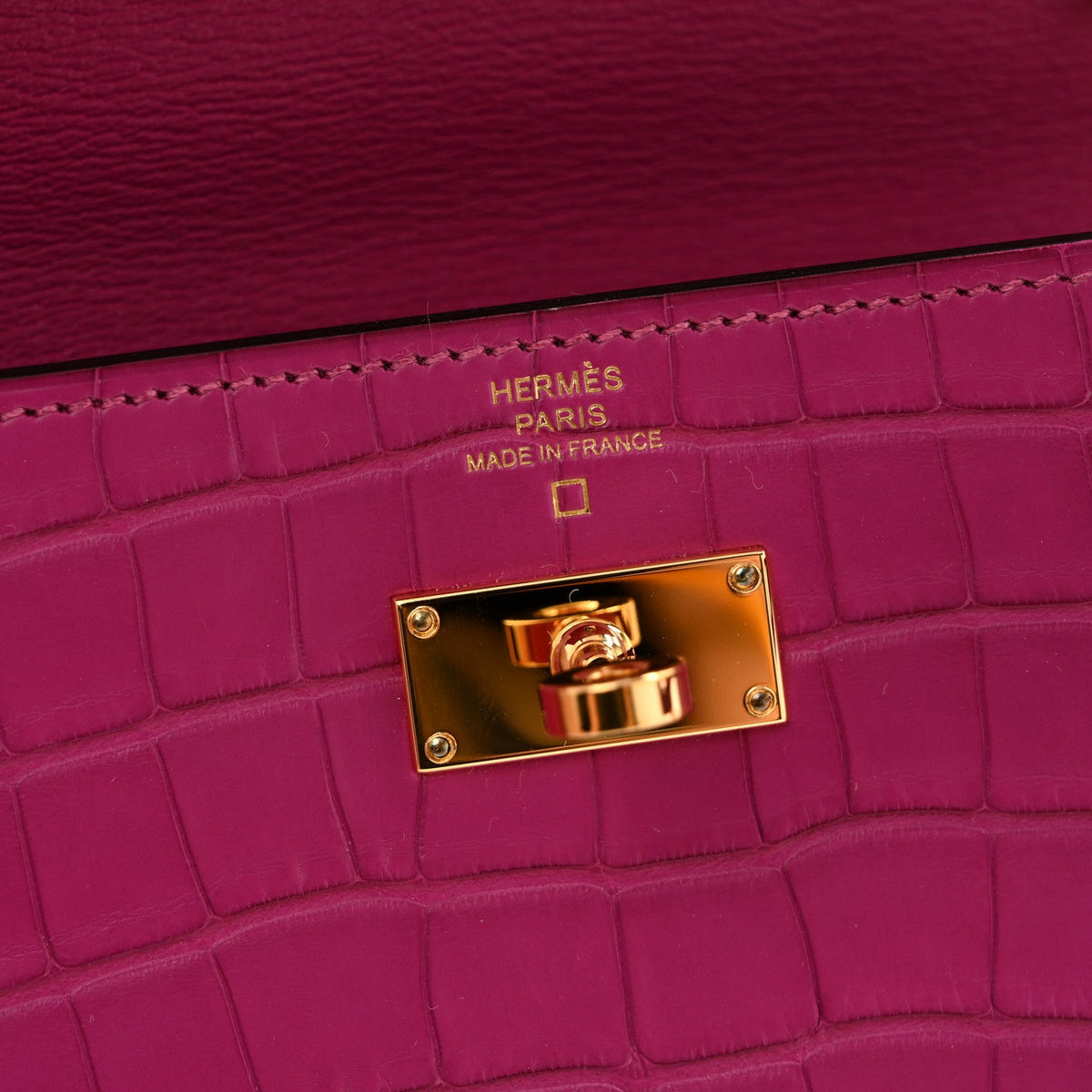 Matte Alligator Kelly Wallet To Go Rose Scheherazade