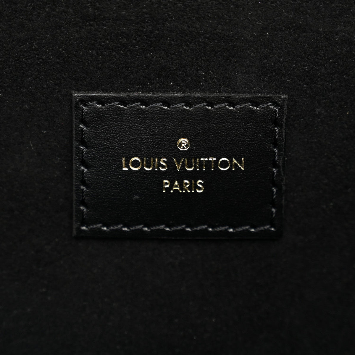 Reverse Monogram Pochette Metis