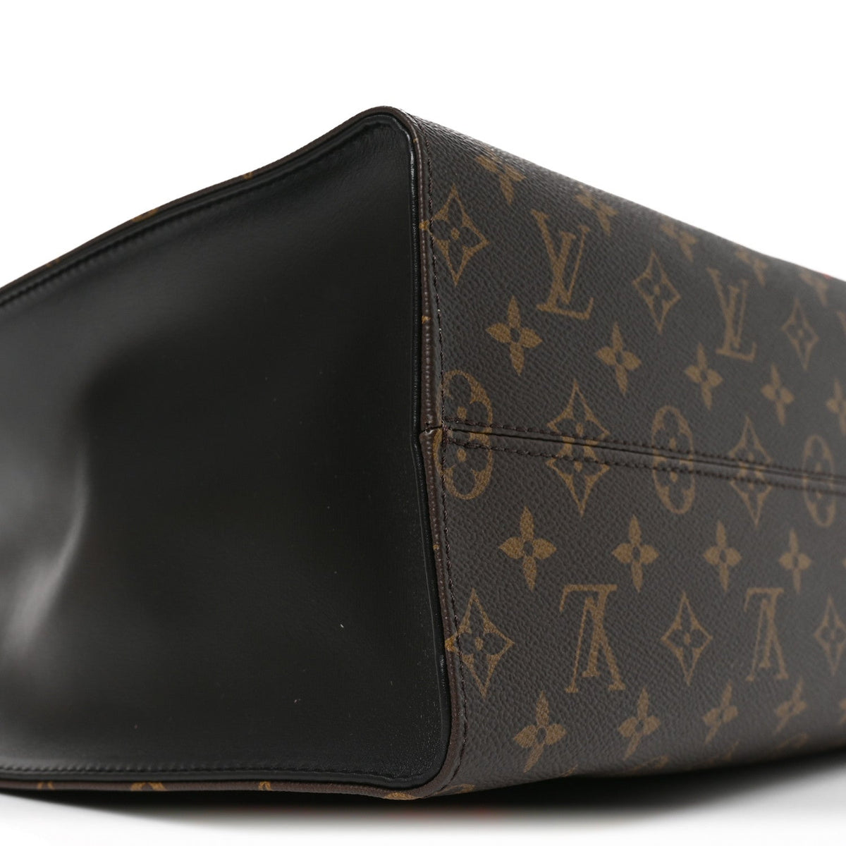 Monogram Fall In Love Onthego MM