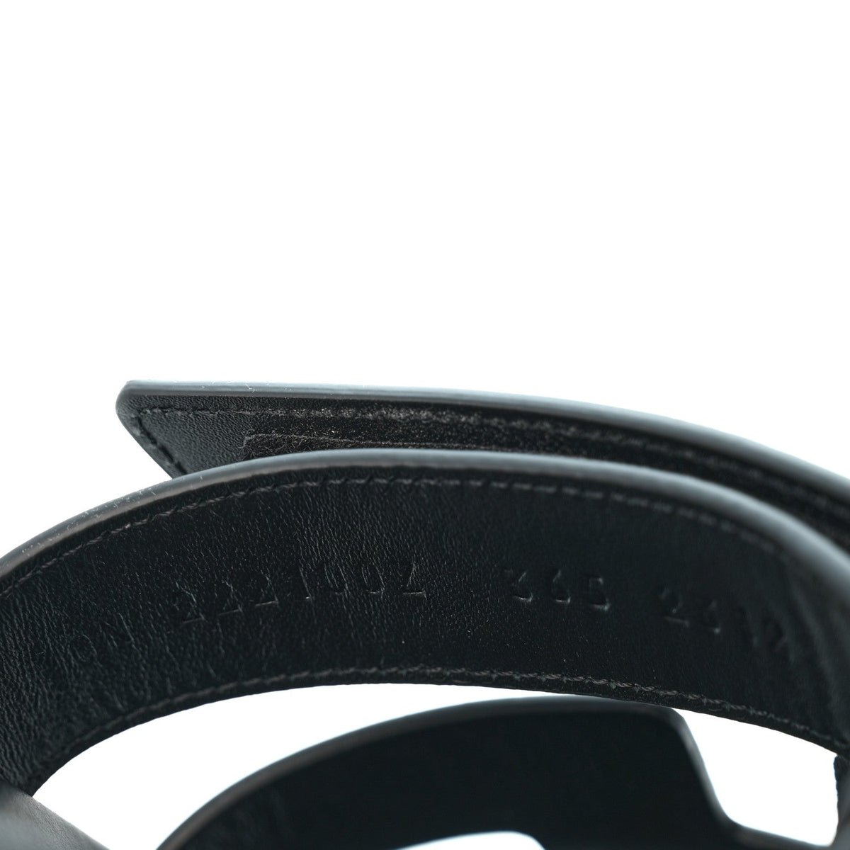 Calfskin Womens Chypre Sandals Black