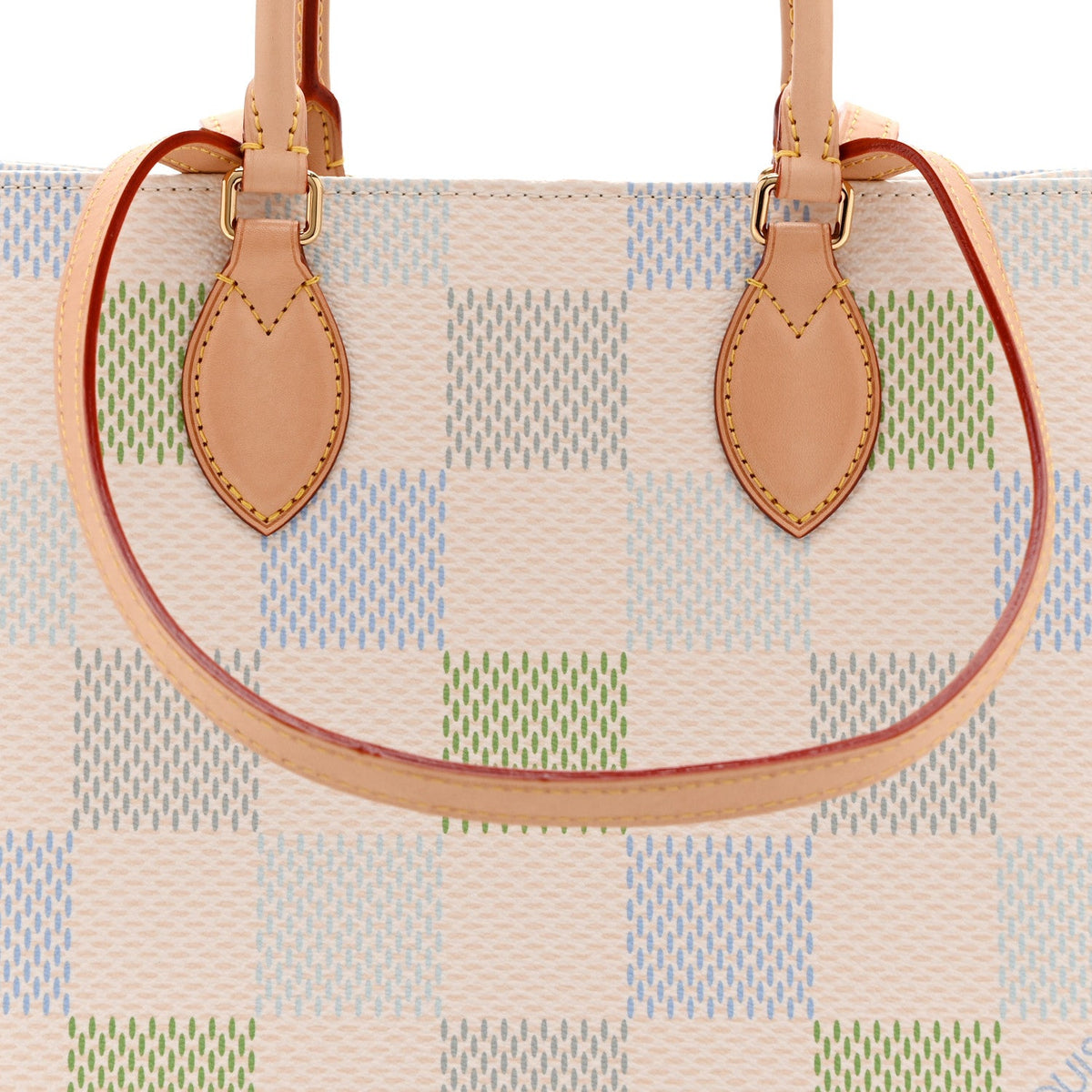 Damier Giant Onthego MM Pistachio