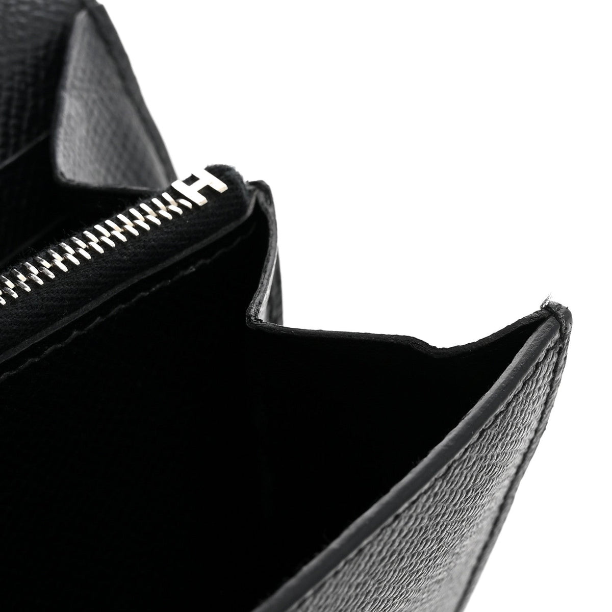 Epsom Kelly Longue Wallet Black