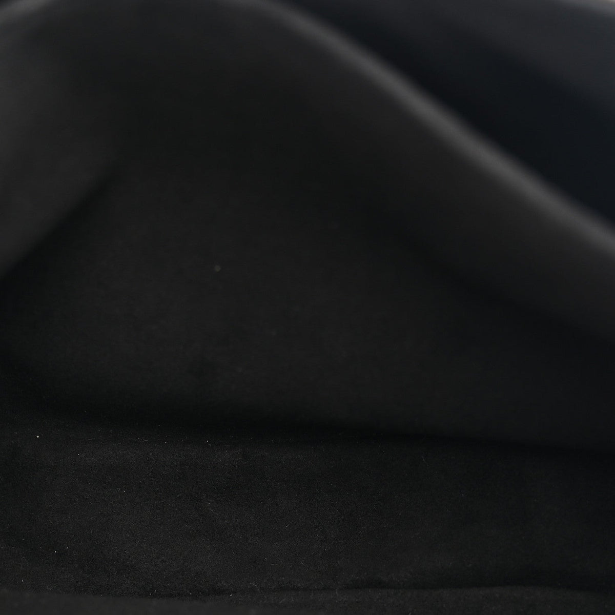 Reverse Monogram Pochette Metis