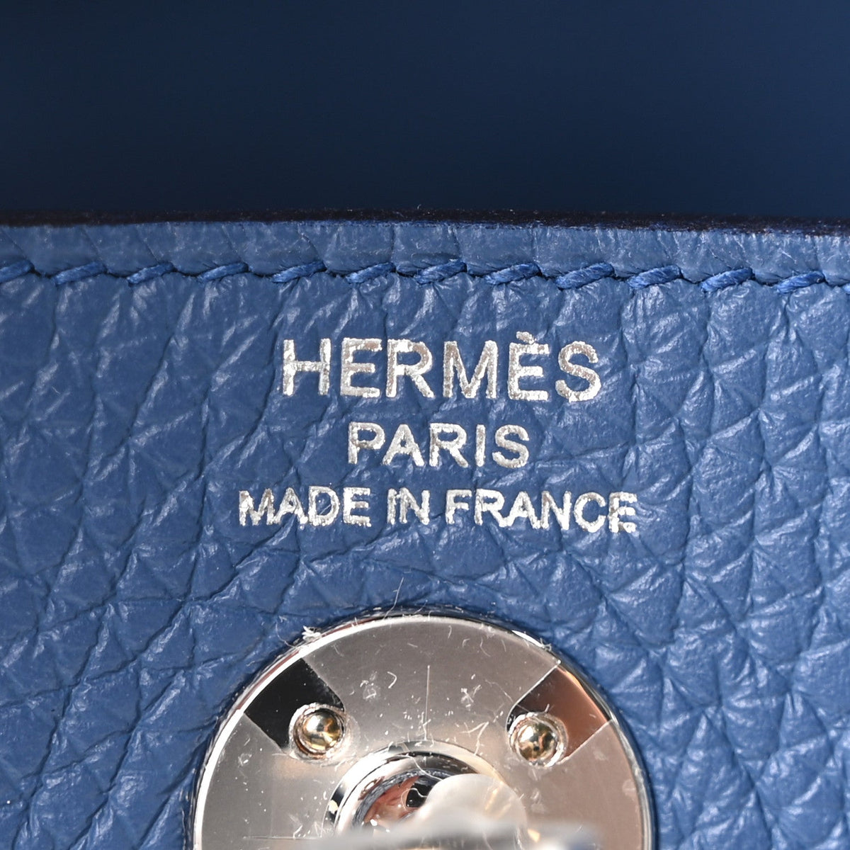 Taurillon Clemence Mini Lindy 20 Bleu Tie