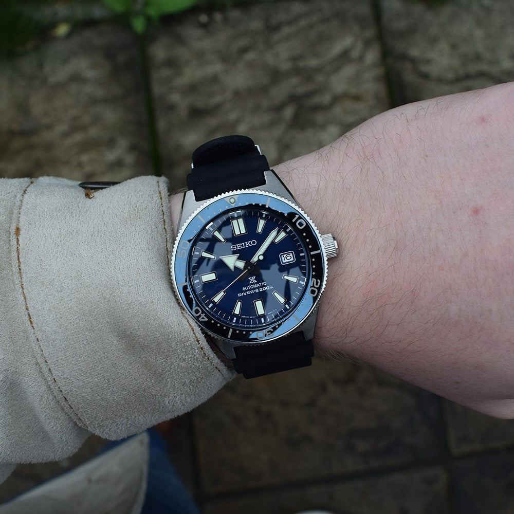 Seiko Prospex Analogue Automatic Diver Blue Dial Black Rubber Strap Watch For Men - SPB053J1