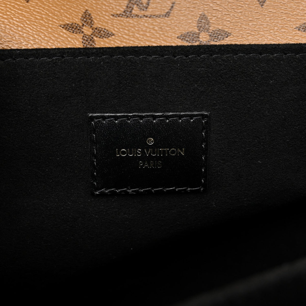 Reverse Monogram Pochette Metis