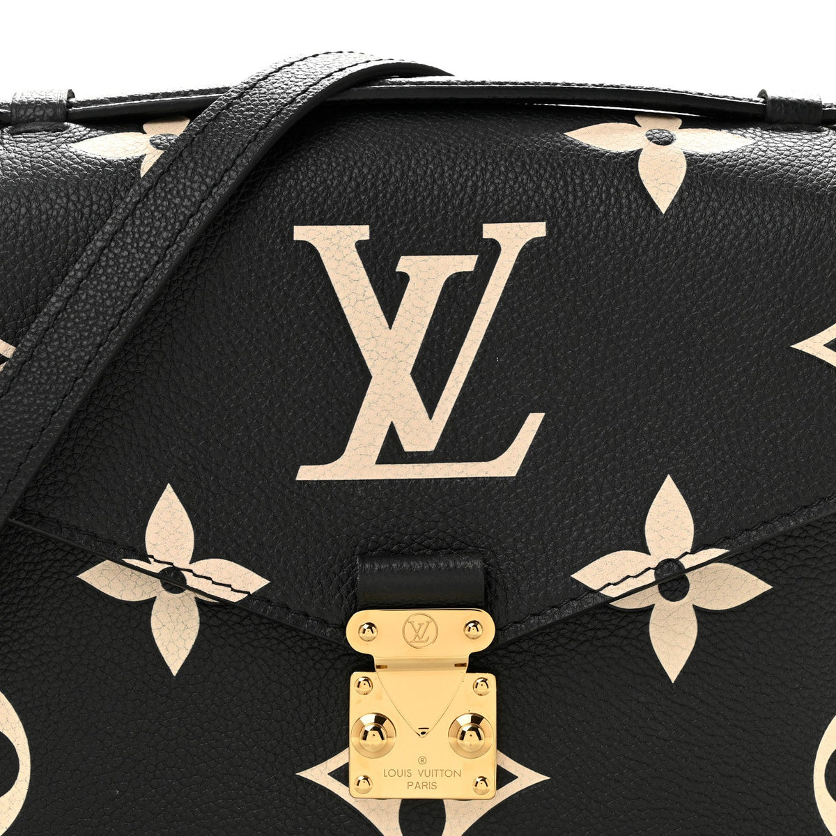 Empreinte Monogram Giant Pochette Metis Black Beige
