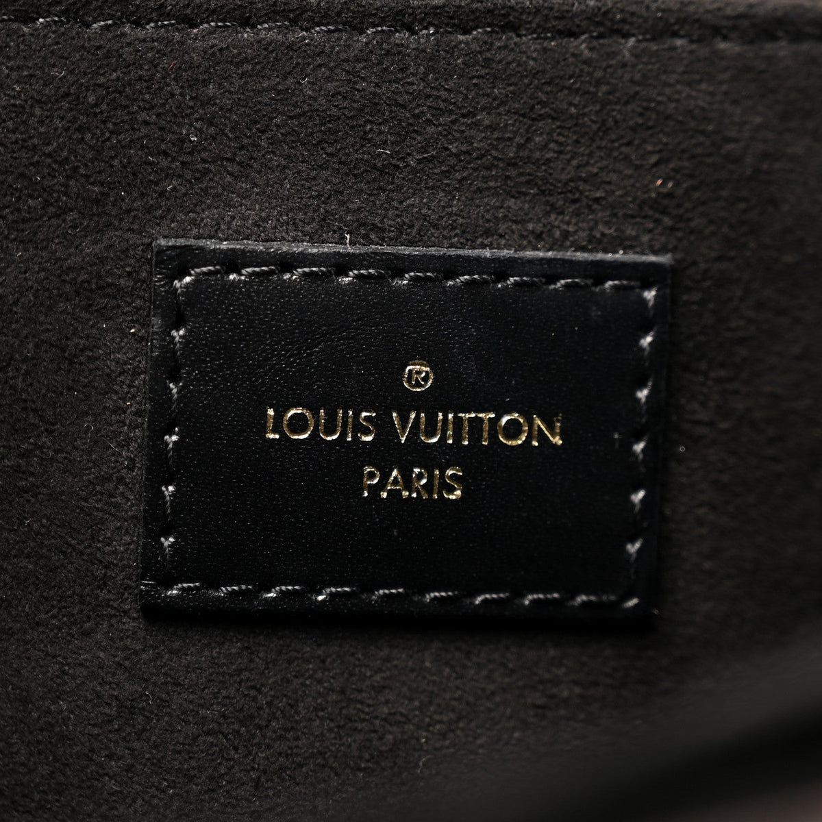 Reverse Monogram Pochette Metis
