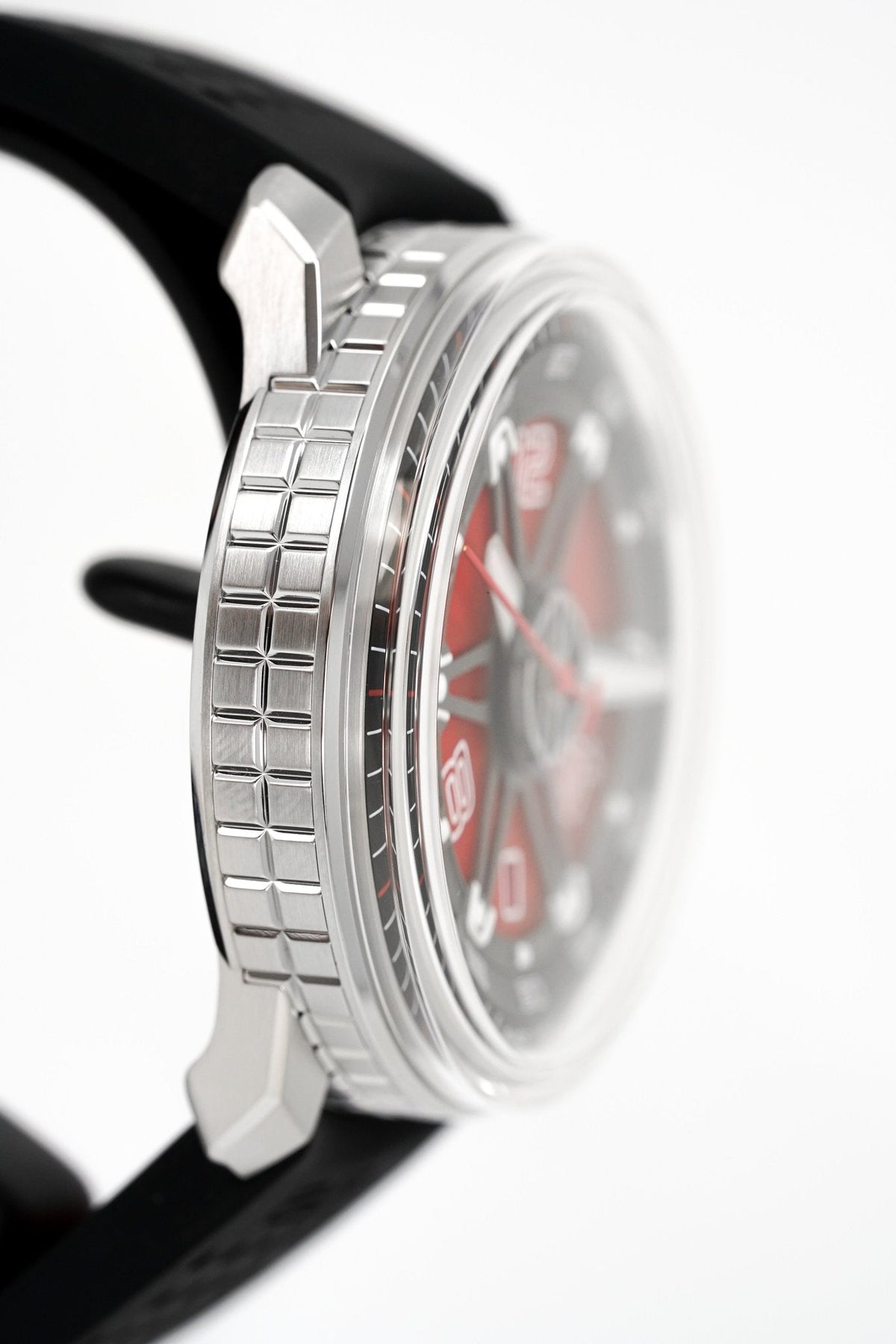 Bomberg Watch BB-01 Automatic Red