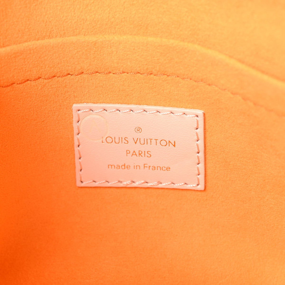 Calfskin OnTheGo East West Pearl Pink