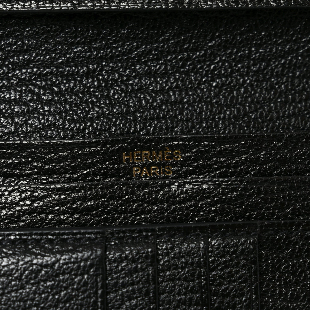 Chevre Mysore Bearn Compact Wallet Black