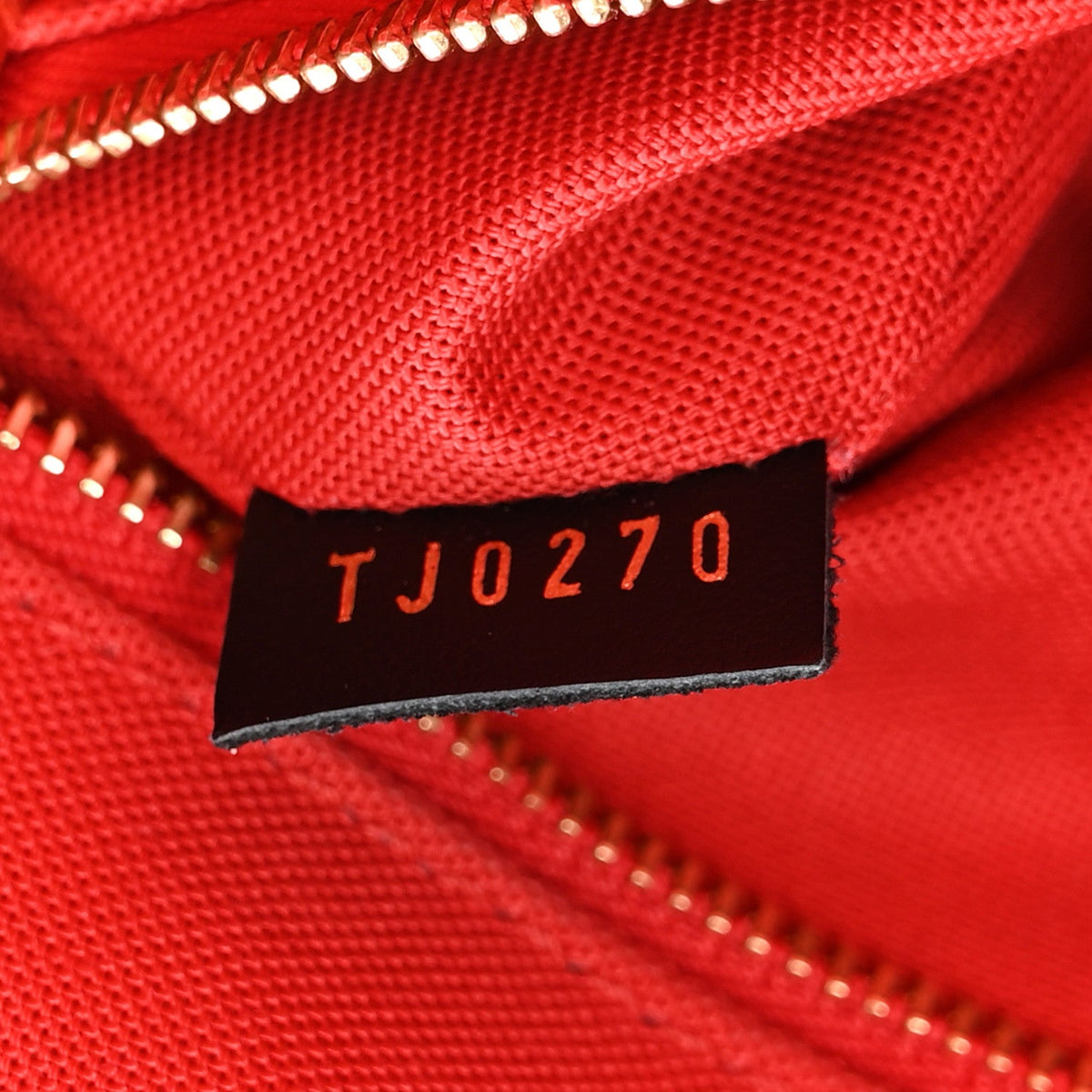 Reverse Monogram Giant Onthego MM
