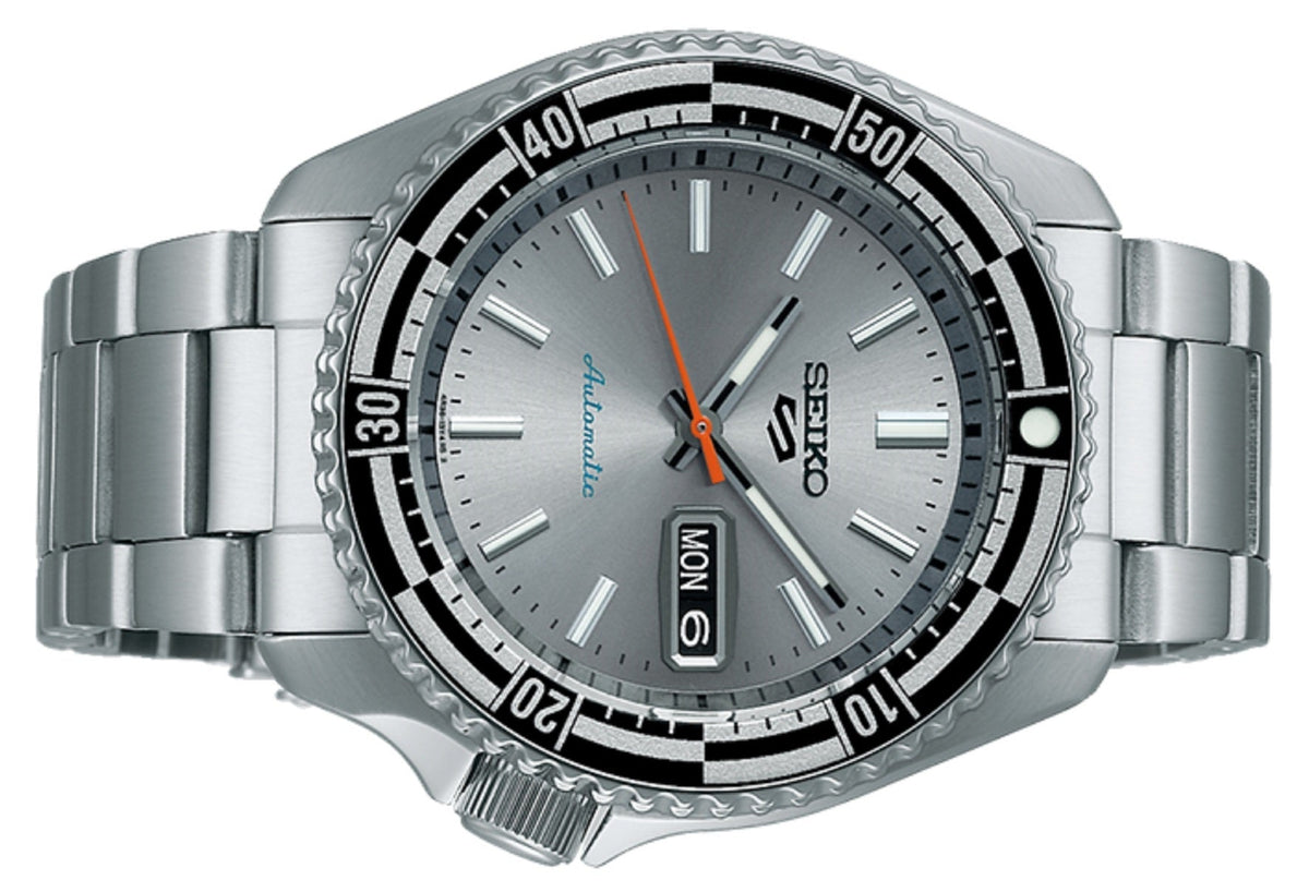 Seiko 5 Sports Special Edition Silver Dial Silver Steel Strap Watch For Men - SRPK09K1