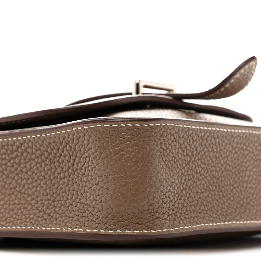 Taurillon Clemence Steve Pochette Etoupe