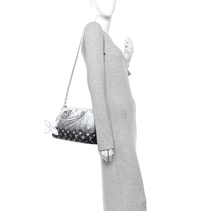 Nylon Monogram Gradient LV Snow Speedy Bandouliere 25 Frost