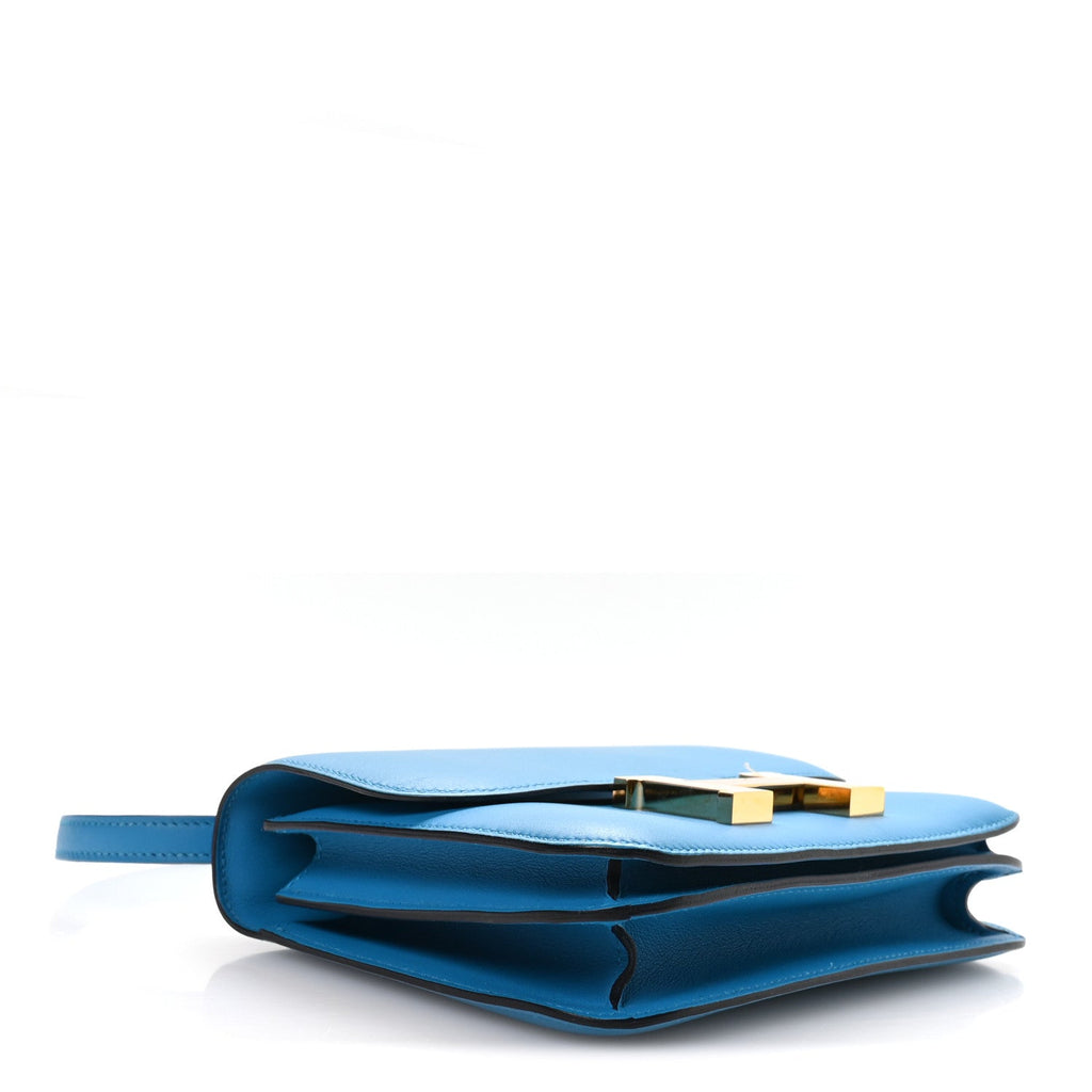 Swift Constance 18 Bleu Frida