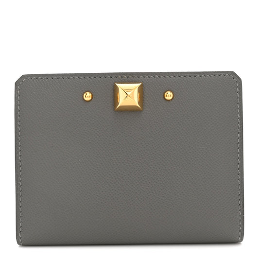 Madame Calfskin Medor Card Holder Gris Meyer