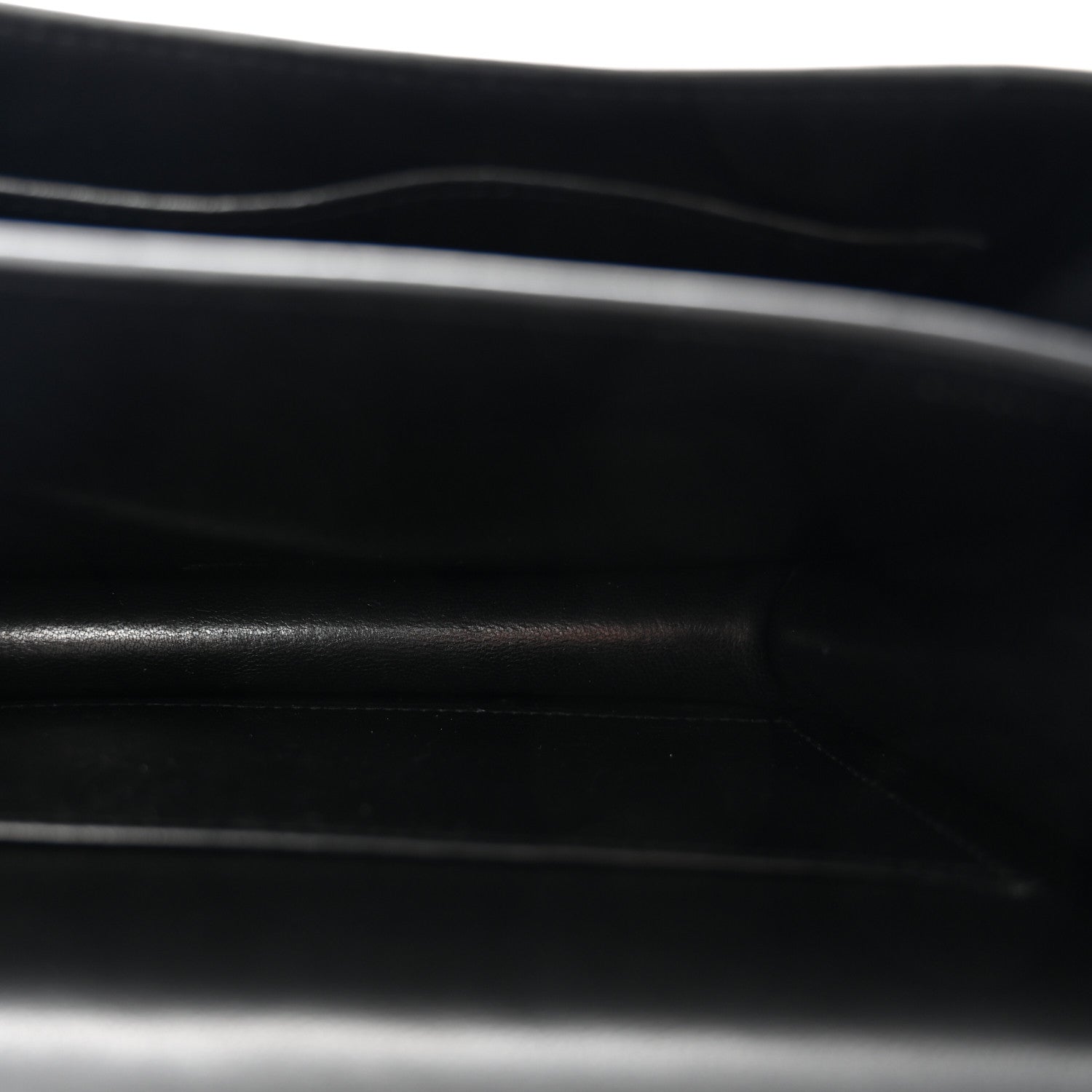 Box Constance 18 Black