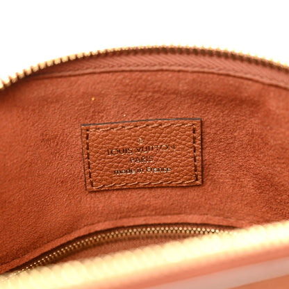 Empreinte Monogram Giant Speedy Bandouliere 25 Cognac