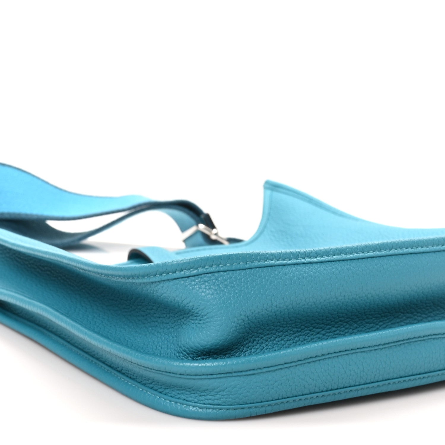 Taurillon Clemence Evelyne III PM Turquoise Colvert