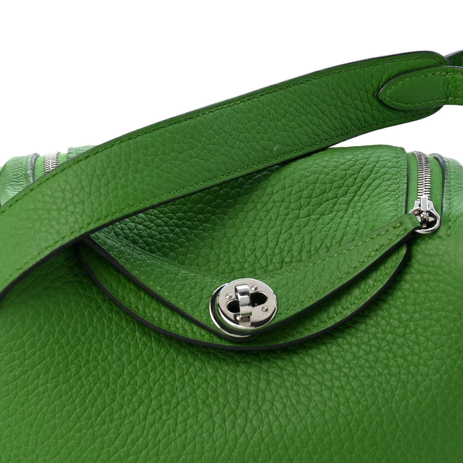 Taurillon Clemence Mini Lindy 20 Vert Yucca