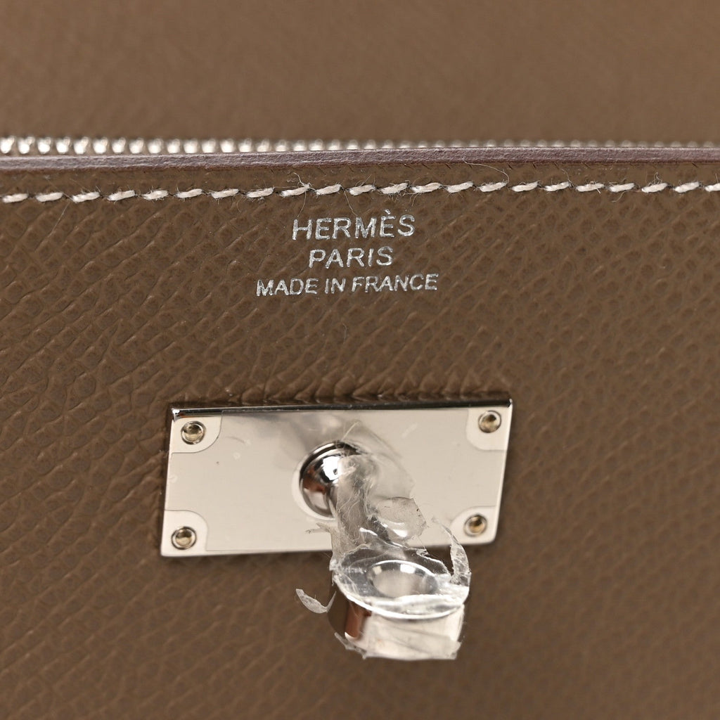 Epsom Kelly Wallet To Go Etoupe