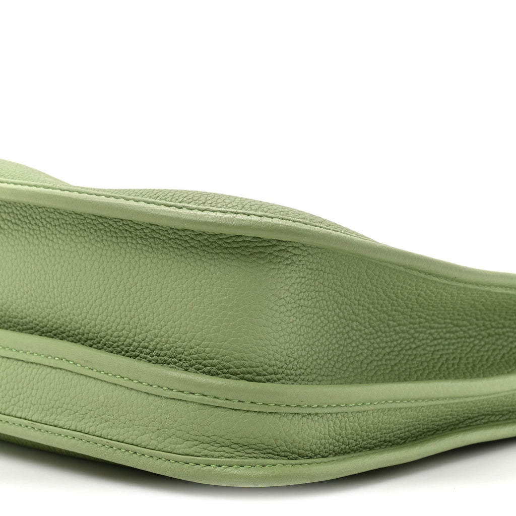 Taurillon Maurice Evelyne III PM Vert Criquet