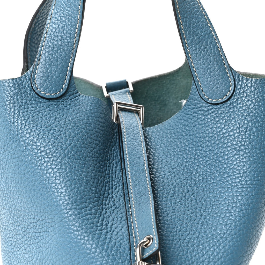 Taurillon Clemence Picotin Lock 18 PM Blue Jean