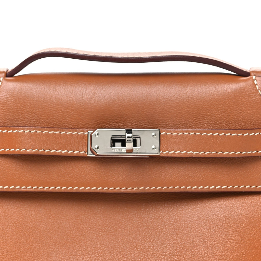 Swift Kelly Pochette Clutch Gold