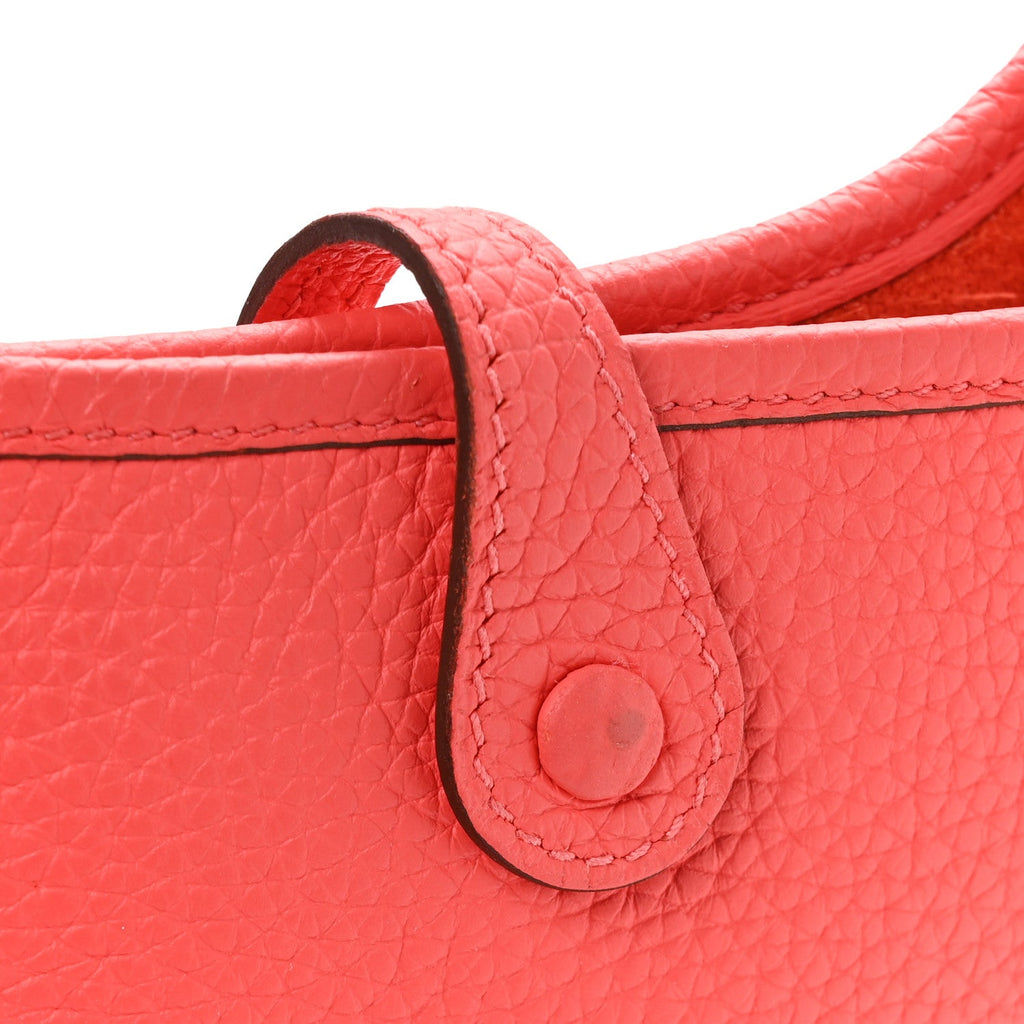Taurillon Clemence Evelyne TPM Rouge Pivoine