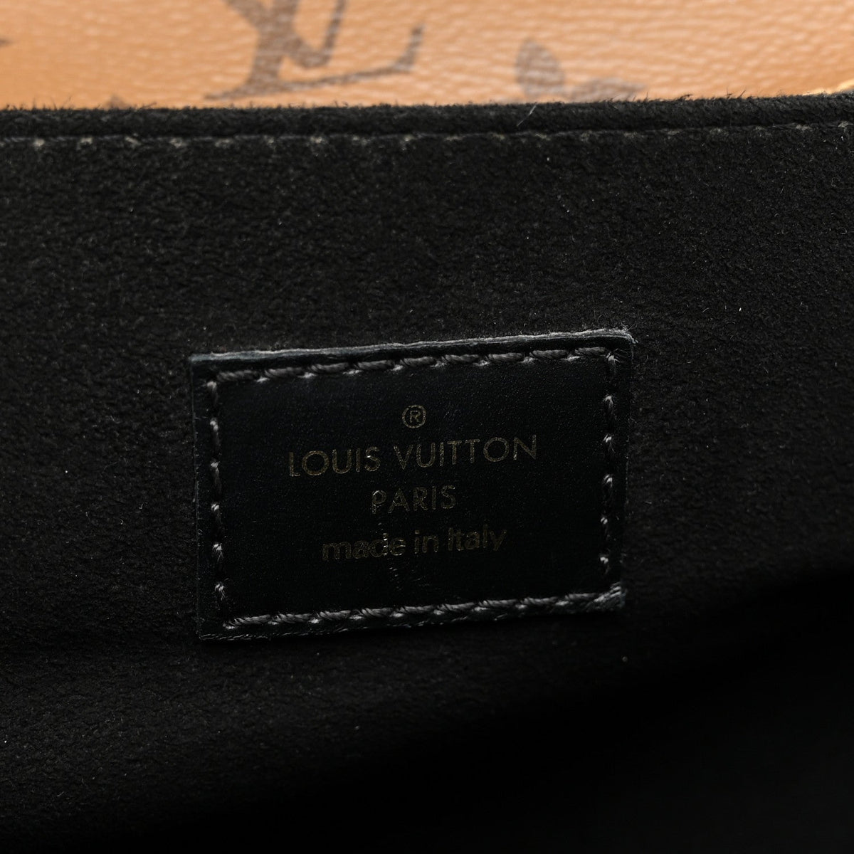Reverse Monogram Pochette Metis