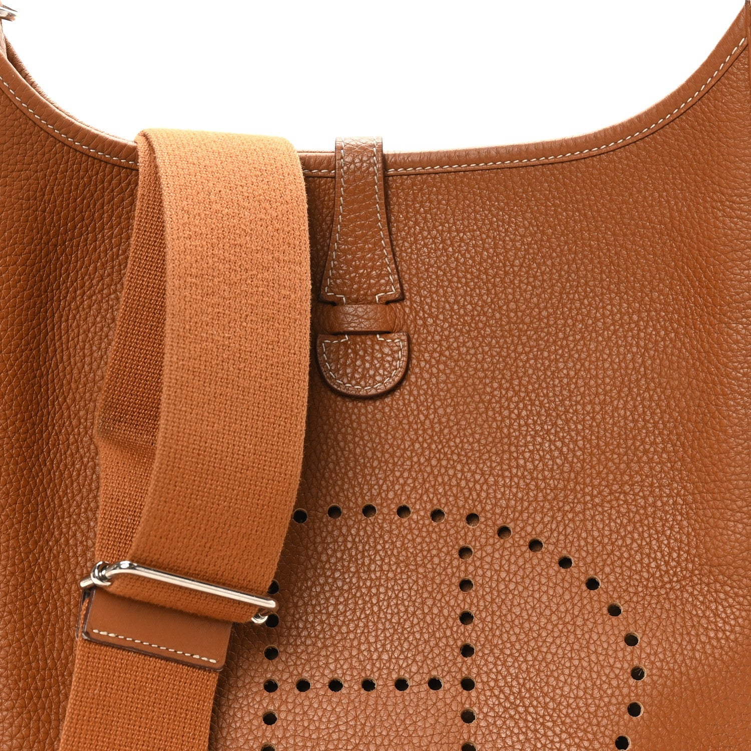 Taurillon Clemence Evelyne III PM Gold