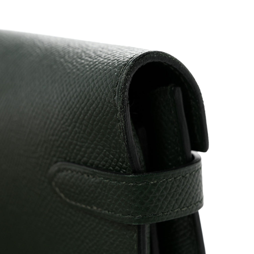 Epsom Kelly Longue Wallet Vert Anglais