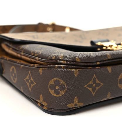 Reverse Monogram Pochette Metis