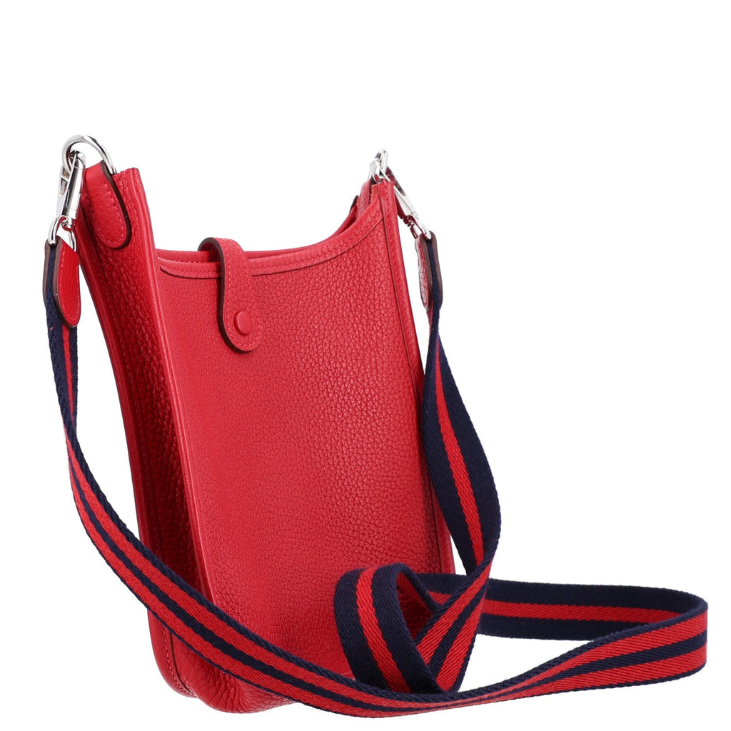 Taurillon Clemence Amazone Evelyne TPM Rouge Casaque Bleu Saphir