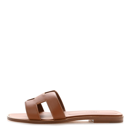 Box Calfskin Oran Sandals 37.5 Gold