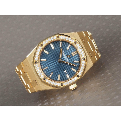 AP Royal Oak Lady Gold