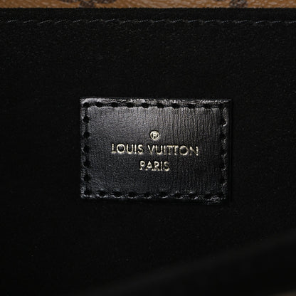 Reverse Monogram Pochette Metis