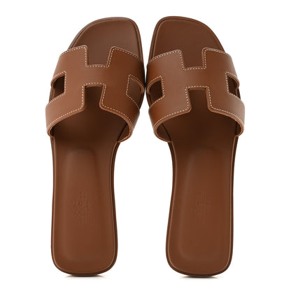 Box Calfskin Oran Sandals 37.5 Gold
