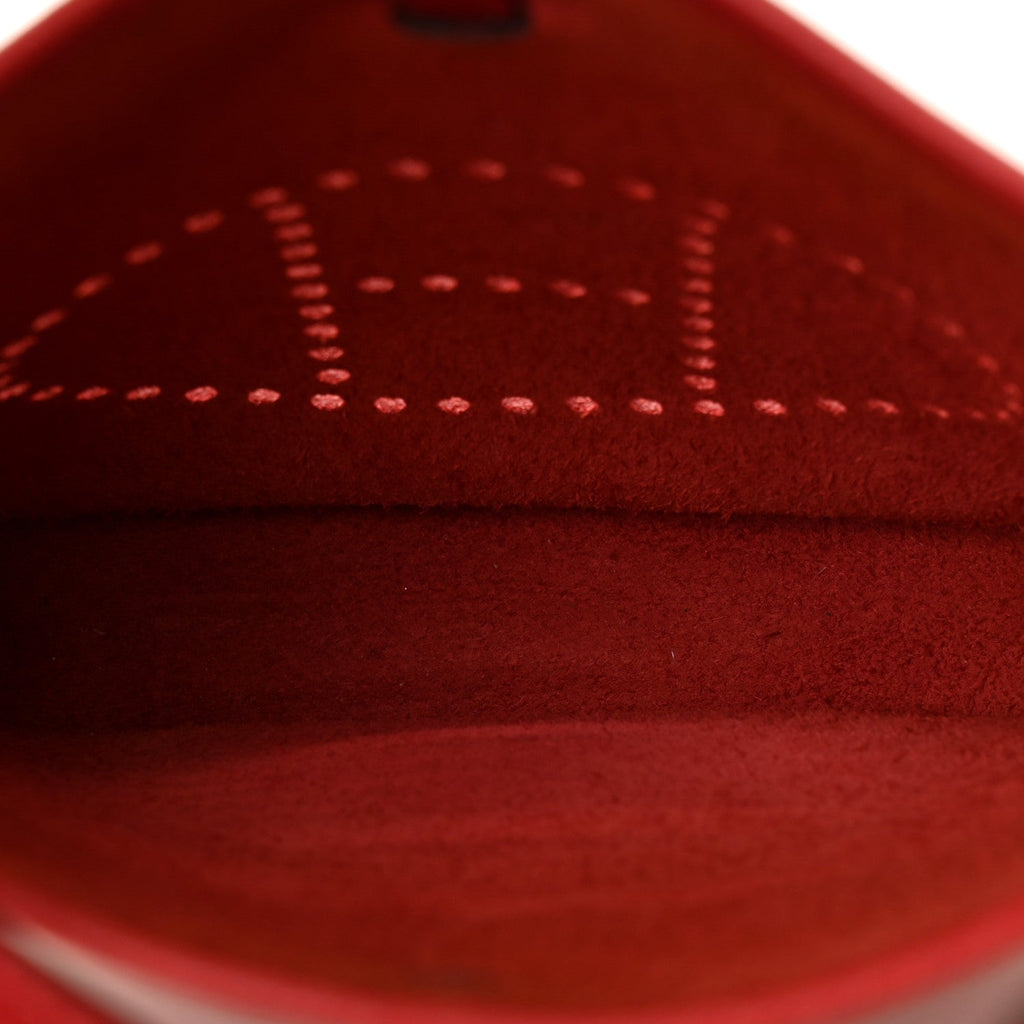 Epsom Evelyne TPM Rouge Casaque
