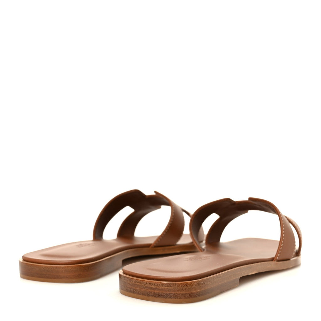 Box Calfskin Oran Sandals 37.5 Gold
