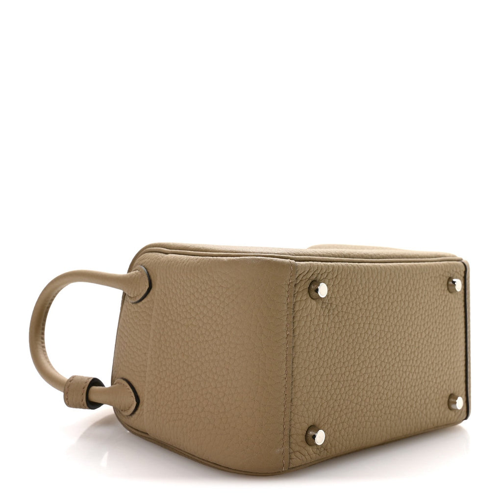 Taurillon Clemence Mini Lindy 20 Beige Marfa