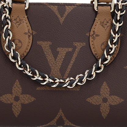 Reverse Monogram Giant OnTheGo East West Chain