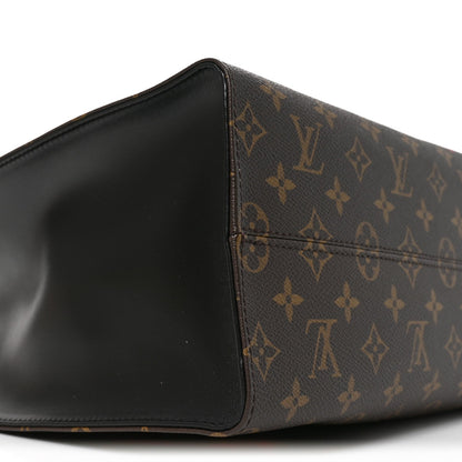 Monogram Fall In Love Onthego MM