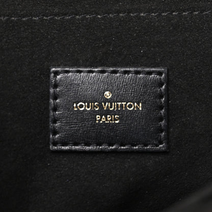 Reverse Monogram Pochette Metis