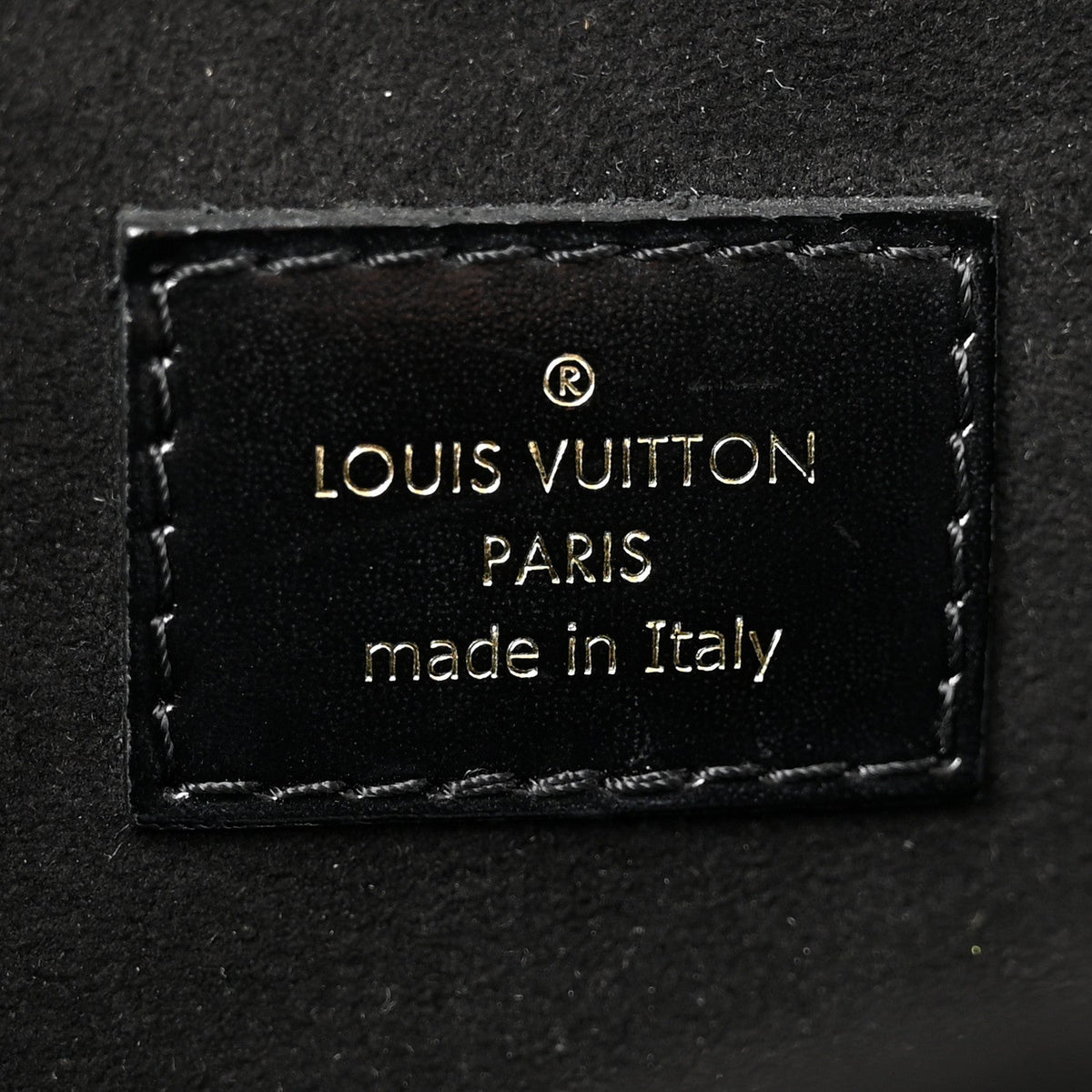 Reverse Monogram Pochette Metis