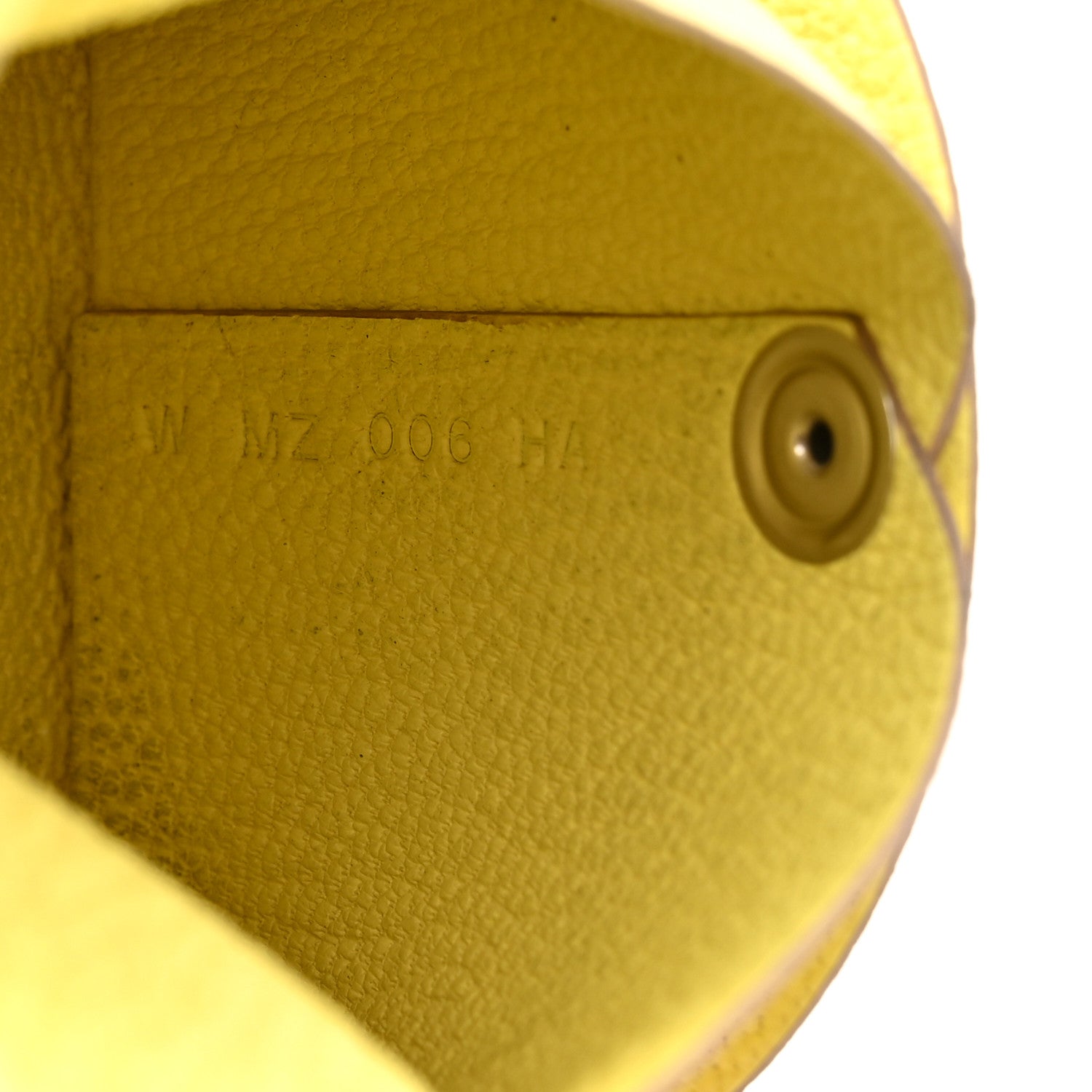 Chevre Mysore Bastia Coin Purse Lime