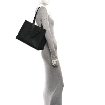 Empreinte Monogram Giant Onthego MM Black