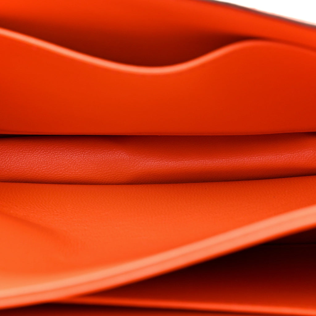 Matte Alligator Constance 18 Rouge Indien